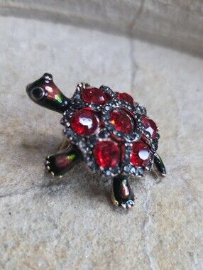 Red Crystal Turtle Brooch Pin With Enamel - Women Jewelry